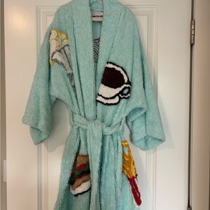 Vintage Rare Canyon Group Robe